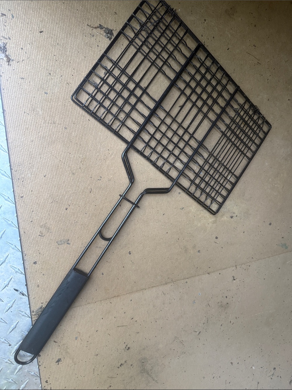 Heavy-Duty Metal Grill Basket - Black